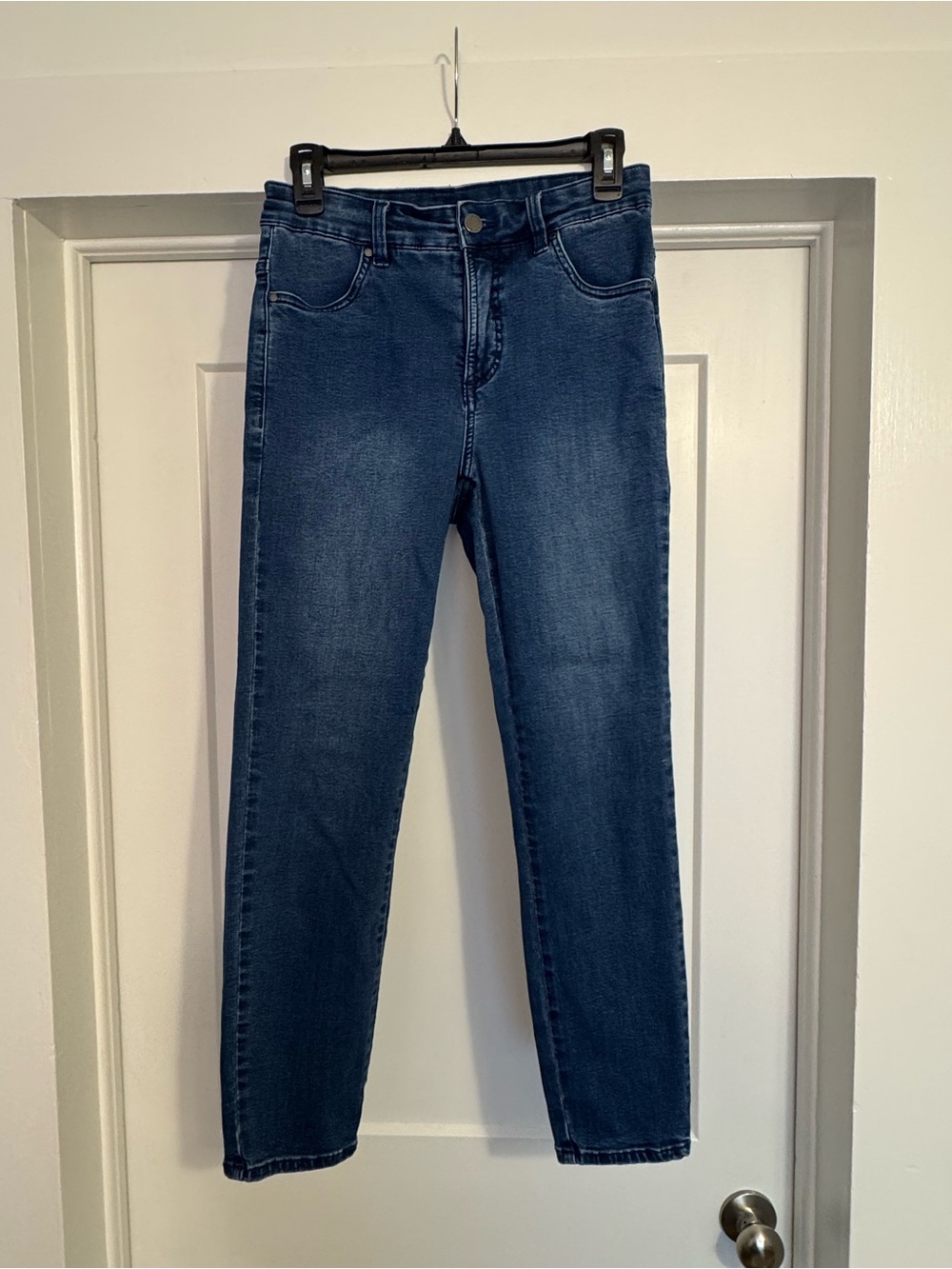 EUC Seine High Rise Skinny Jeans True Blue | classic clean girl stretch